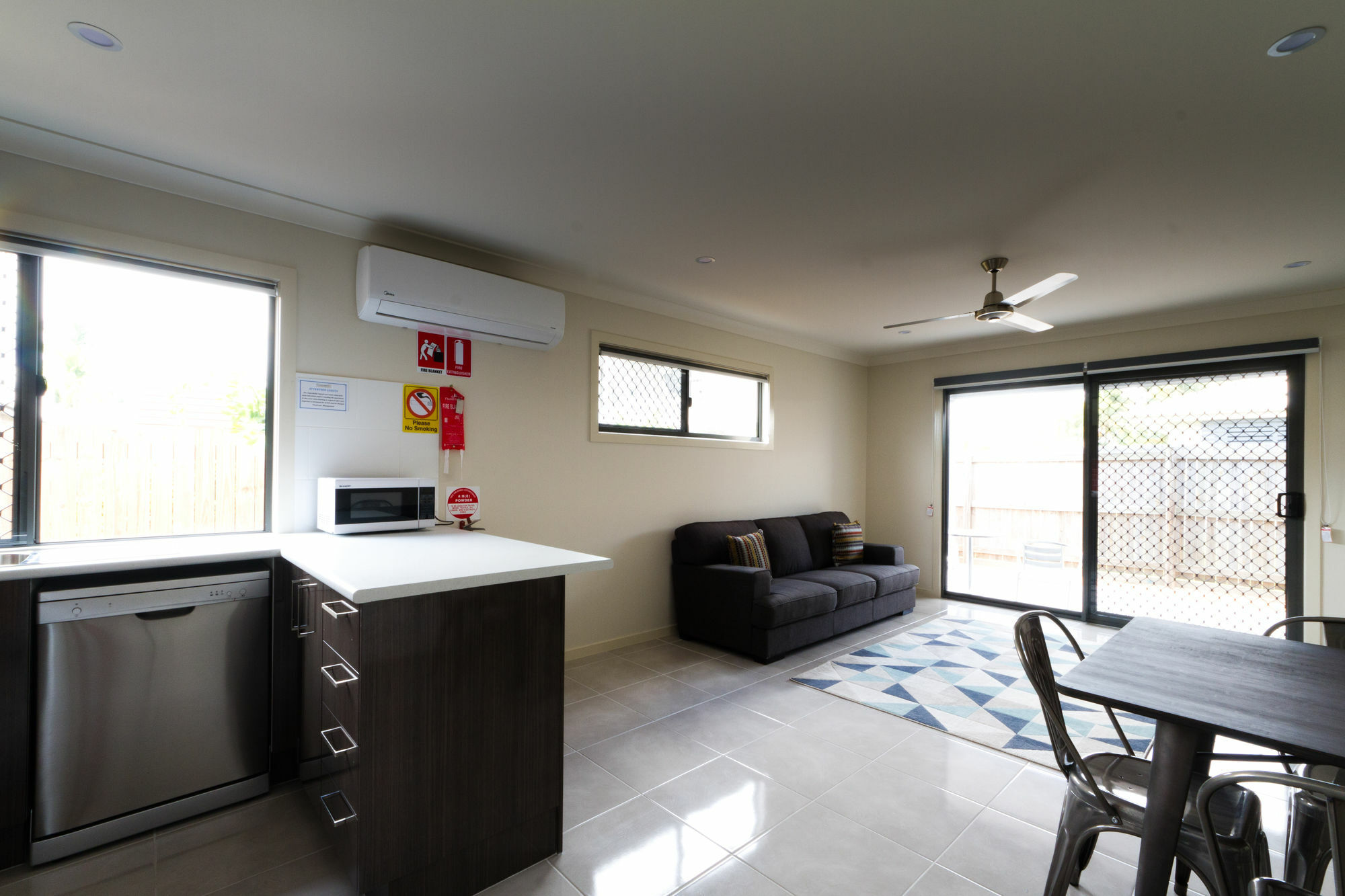 Rockhampton Serviced Apartments Экстерьер фото
