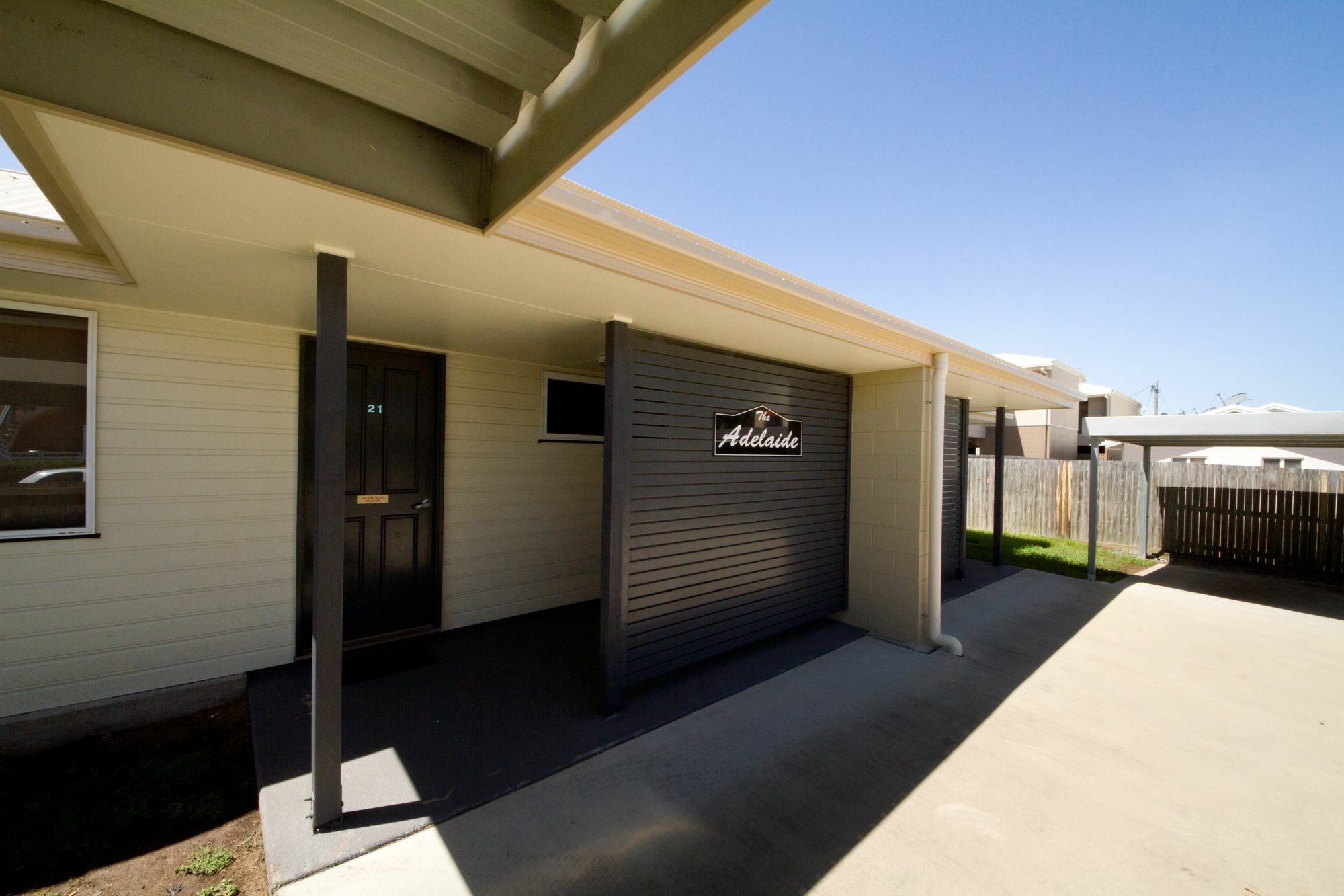 Rockhampton Serviced Apartments Экстерьер фото